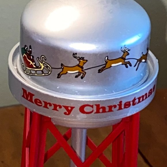 Vintage Lemax Christmas Village Water Tower 1996 - Picture 2 of 8